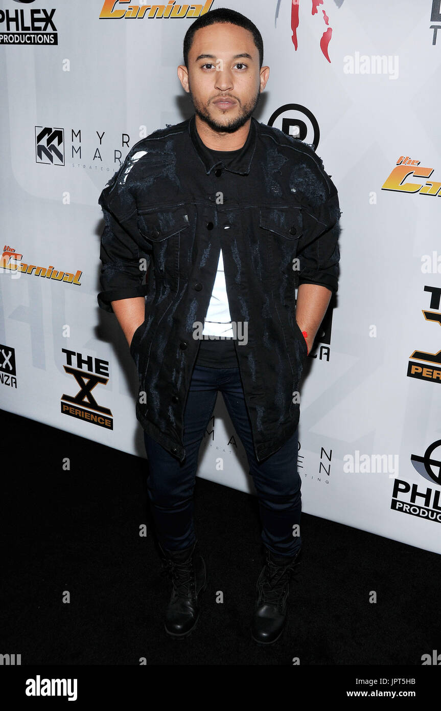 Tahj Mowry at the PhlexTravaganza The Xperience 10 Year Anniversary