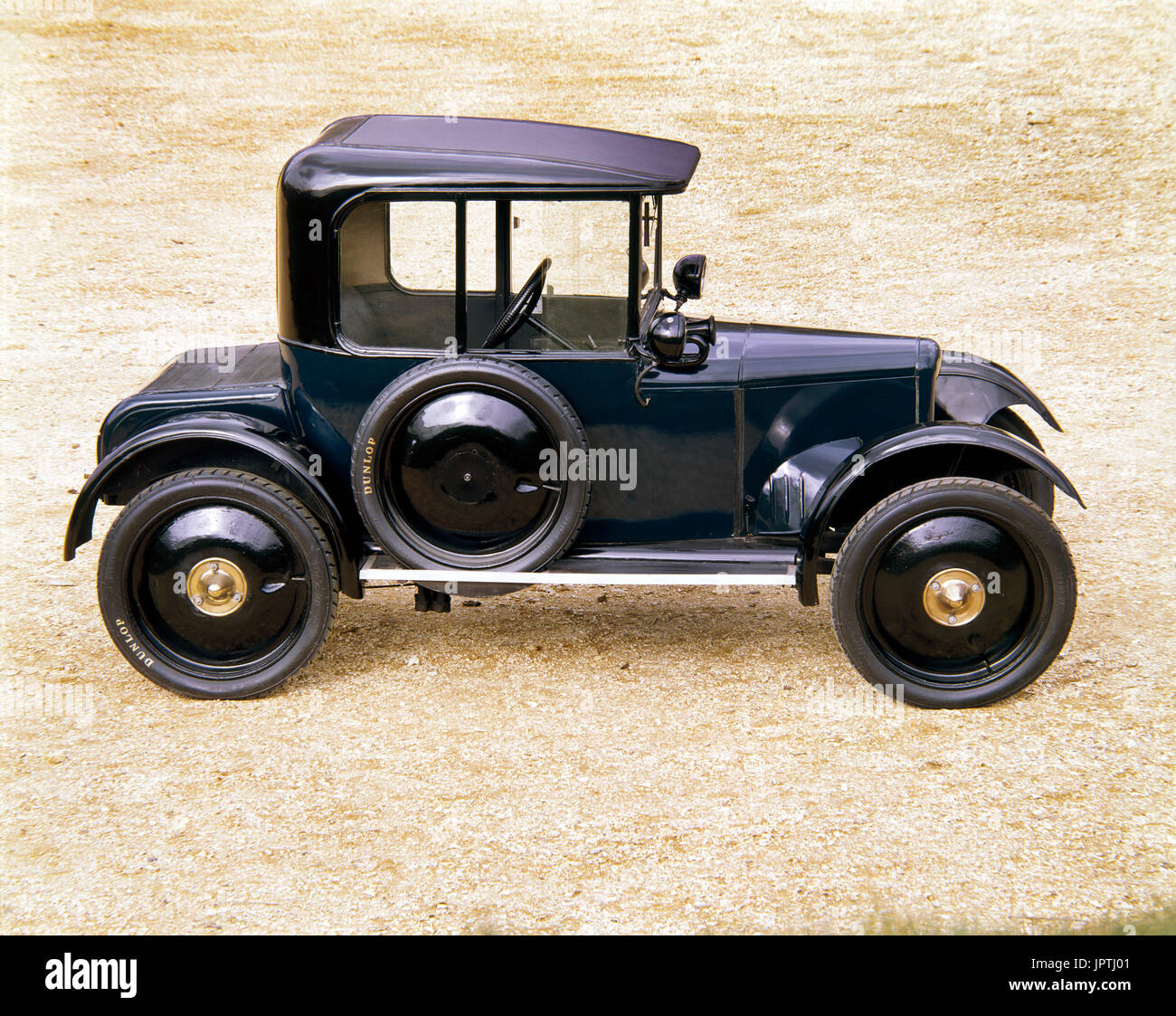 Rover vintage car hi-res stock photography and images - Alamy