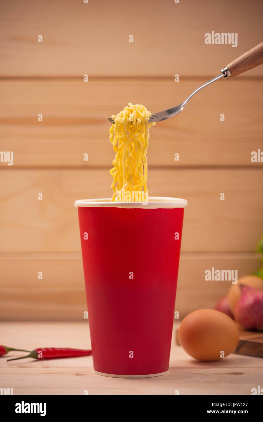 Plastic fork ramen noodles hi-res stock photography and images - Alamy