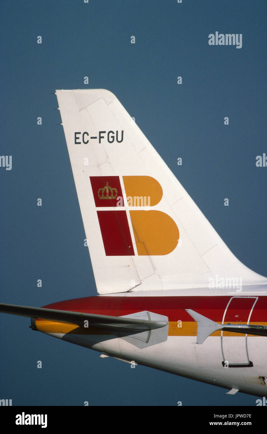 tail-fin and horizontal-stabiliser of an Iberia Airbus A320-200 Stock Photo