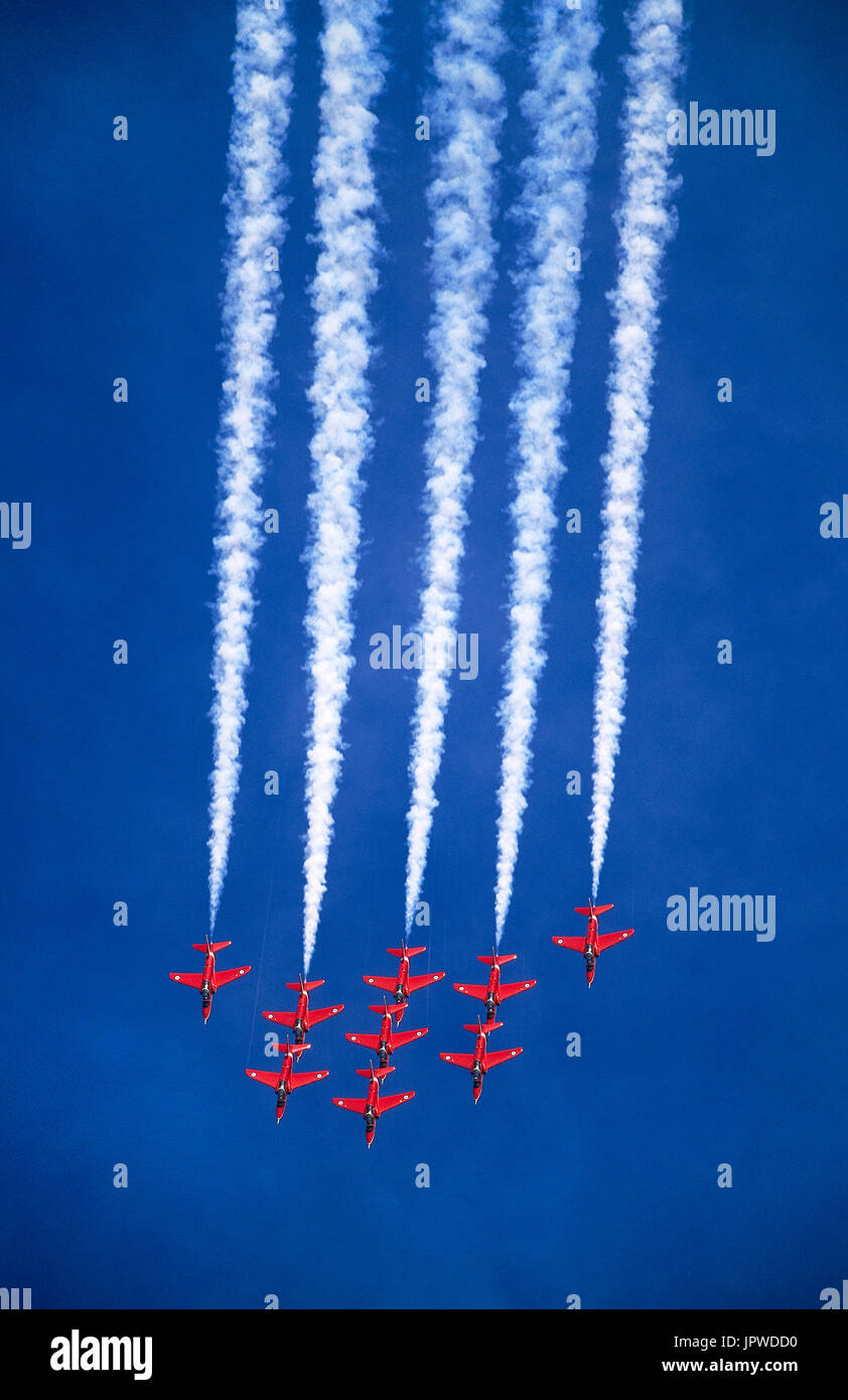 Royal AirForce RAF Red Arrows BAE Hawks with white smoke in the flying-display at the 2001 Mildenhall Air Fete Stock Photo