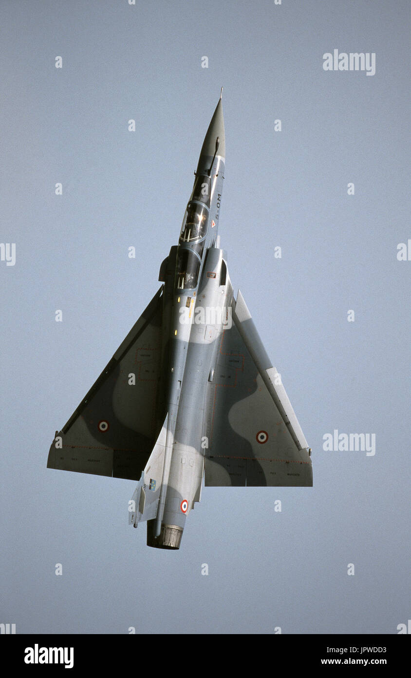 French AirForce Dassault Mirage 2000B in the flying-display at the 2001 Mildenhall Air Fete Stock Photo
