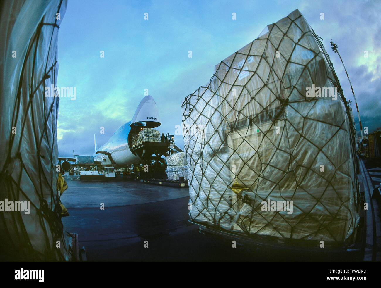cargo being loaded onto a Boeing 747-200F Stock Photo