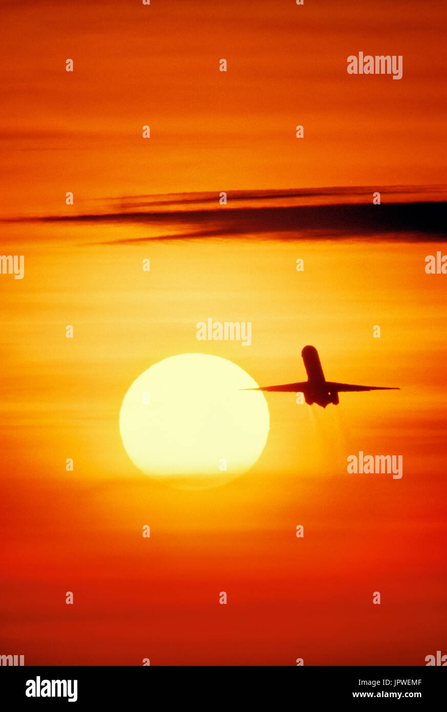 Mcdonnell Douglas Md 80 Climbing Enroute At Sunset Stock Photo Alamy
