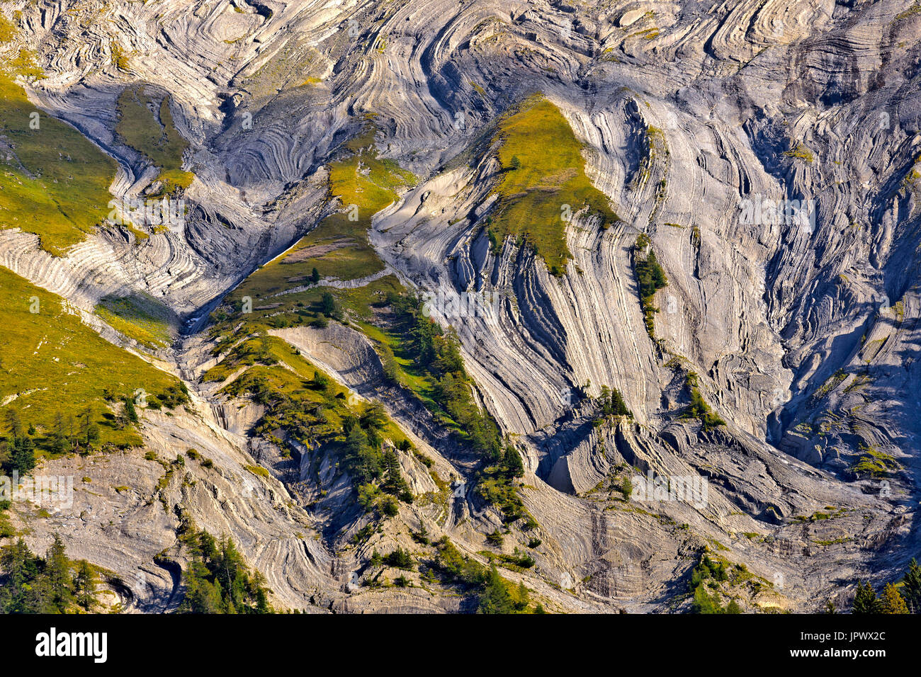 Remarkable folds in the limestone of massif Ecrins France Stock Photo Alamy