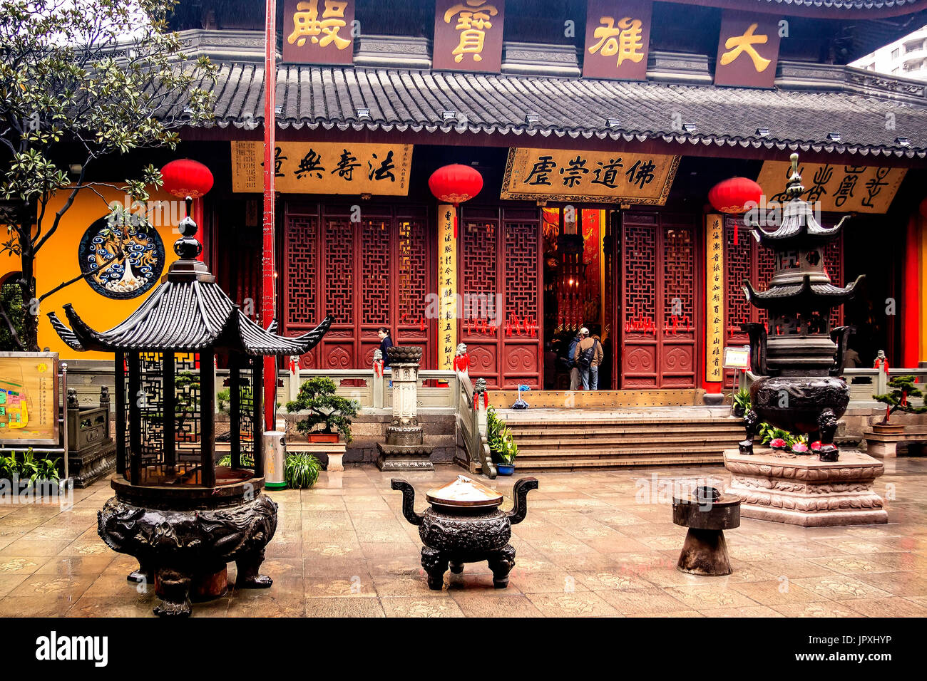 jade buddha temple shanghai china