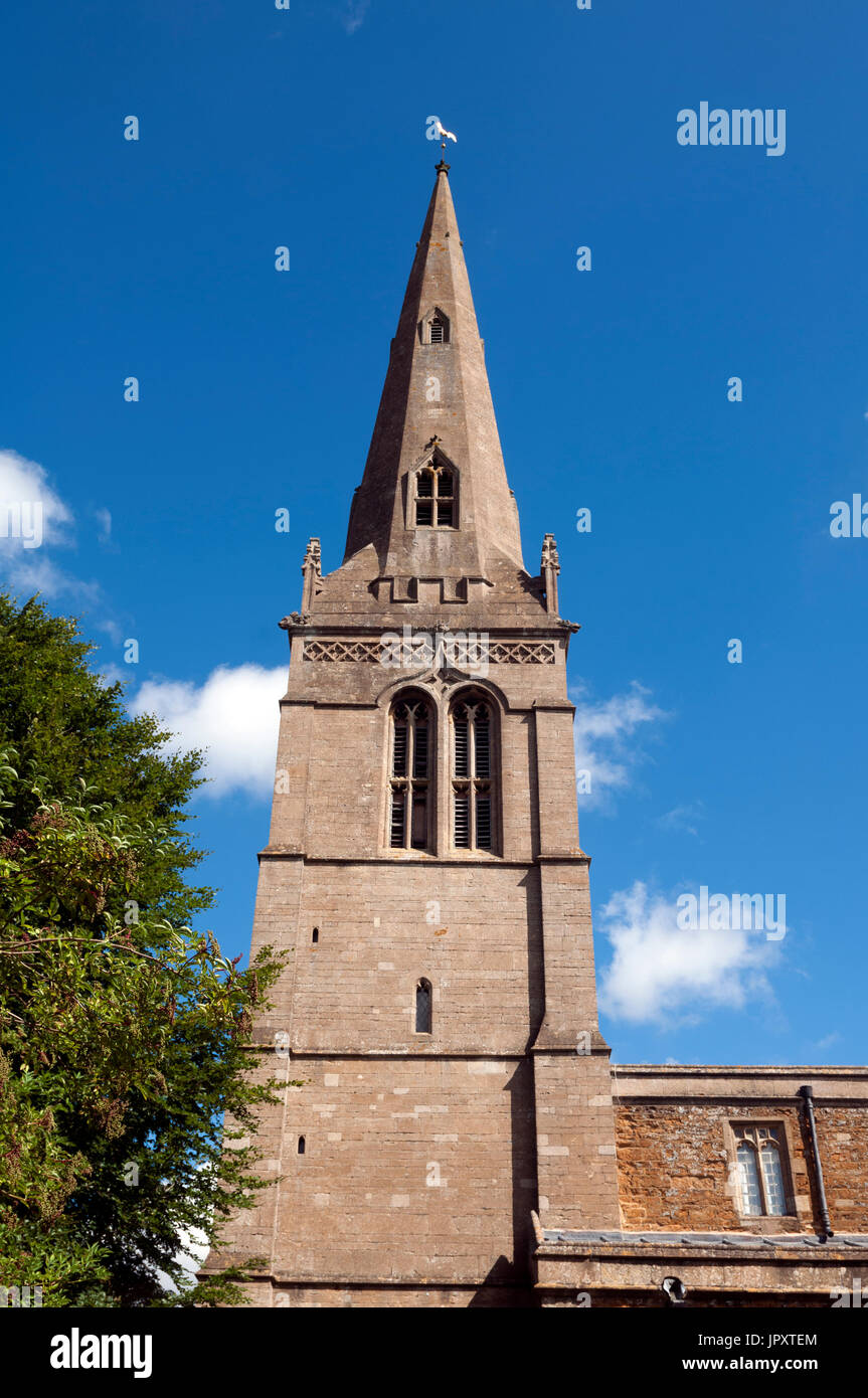 St. Giles Church, Desborough, Northamptonshire, England, UK Stock Photo ...