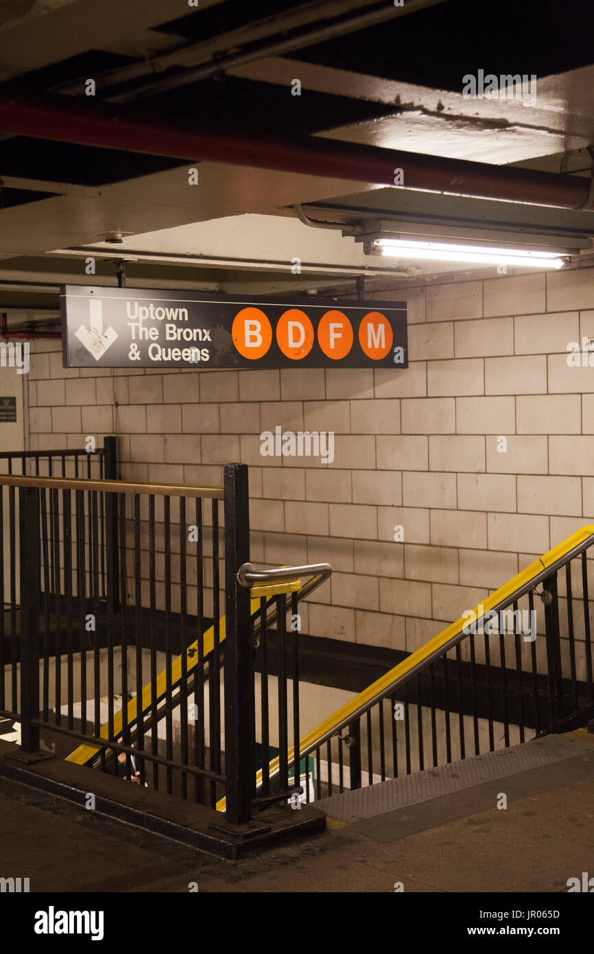 Exit Steps at NY subway Platform NYC USA Stock Photo Alamy