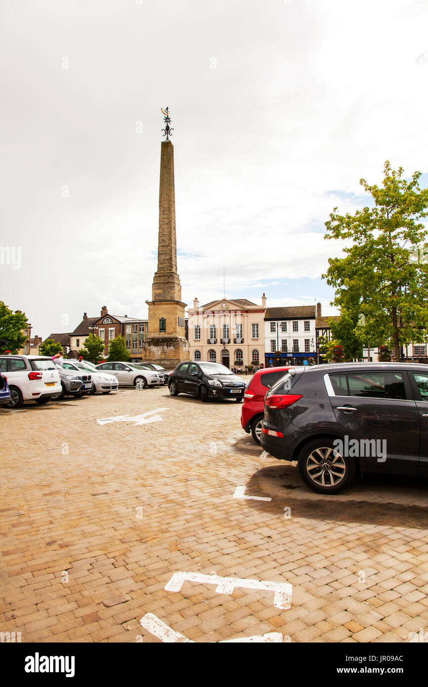 Ripon market square hires stock photography and images Alamy