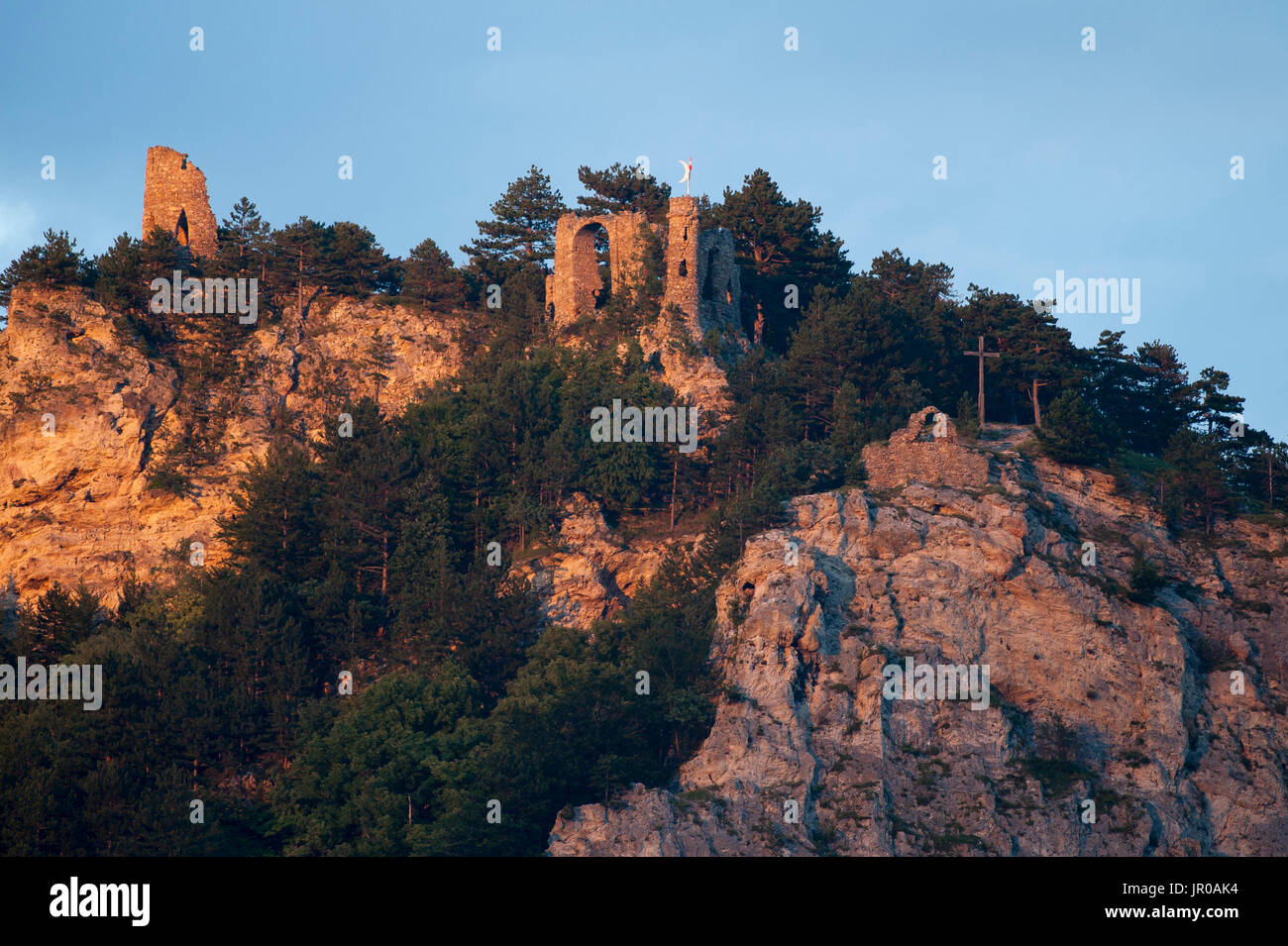 Ruins of a Castle on a Rockface in Nature Park Seebenstein Turkensturz in Gleissenfeld, Austria. 29 July 2016 © Wojciech Strozyk / Alamy Stock Photo Stock Photo