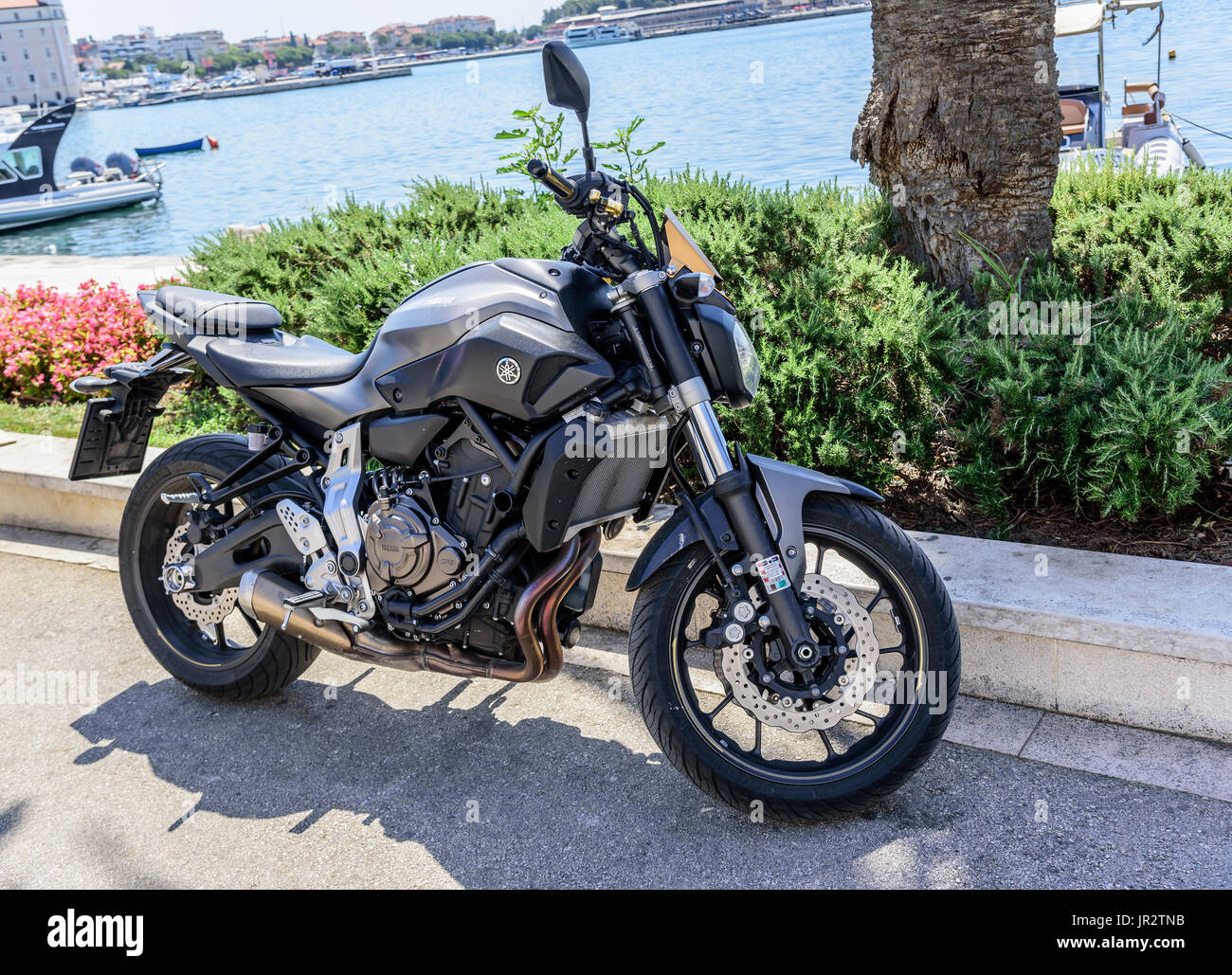 Yamaha motor sport bike on the city street Stock Photo - Alamy