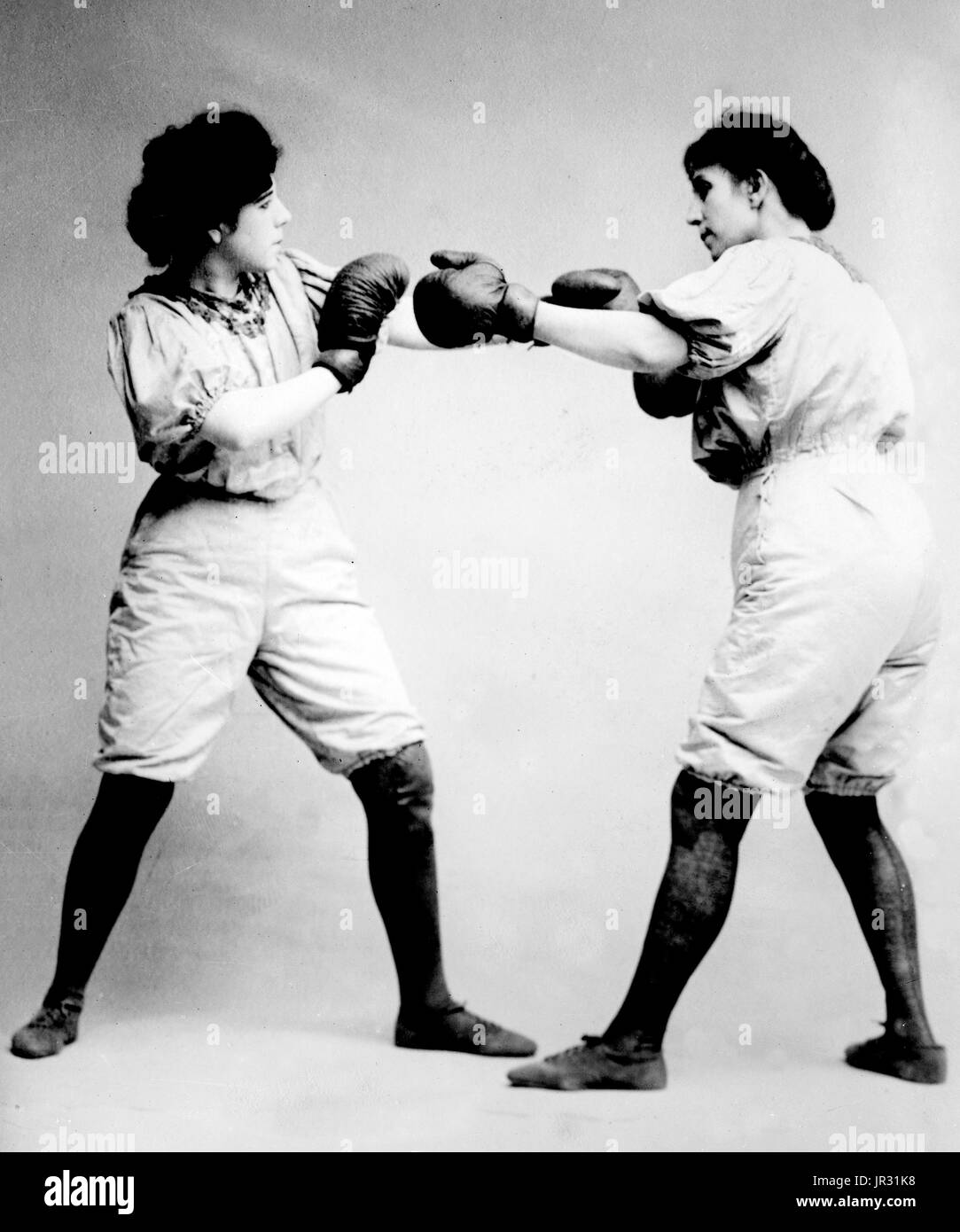 The Bennett Sisters were not amateur or professional boxers, but a vaudeville act, that traveled the country, displaying their talent, between 1910 and 1915. While many women took up sport in the Edwardian era, boxing as a vaudeville act became a career for these sisters. Laura Bennett is said to have dominated the sport at the turn of the century. They would also wrestle and sometimes fence each other. Stock Photo