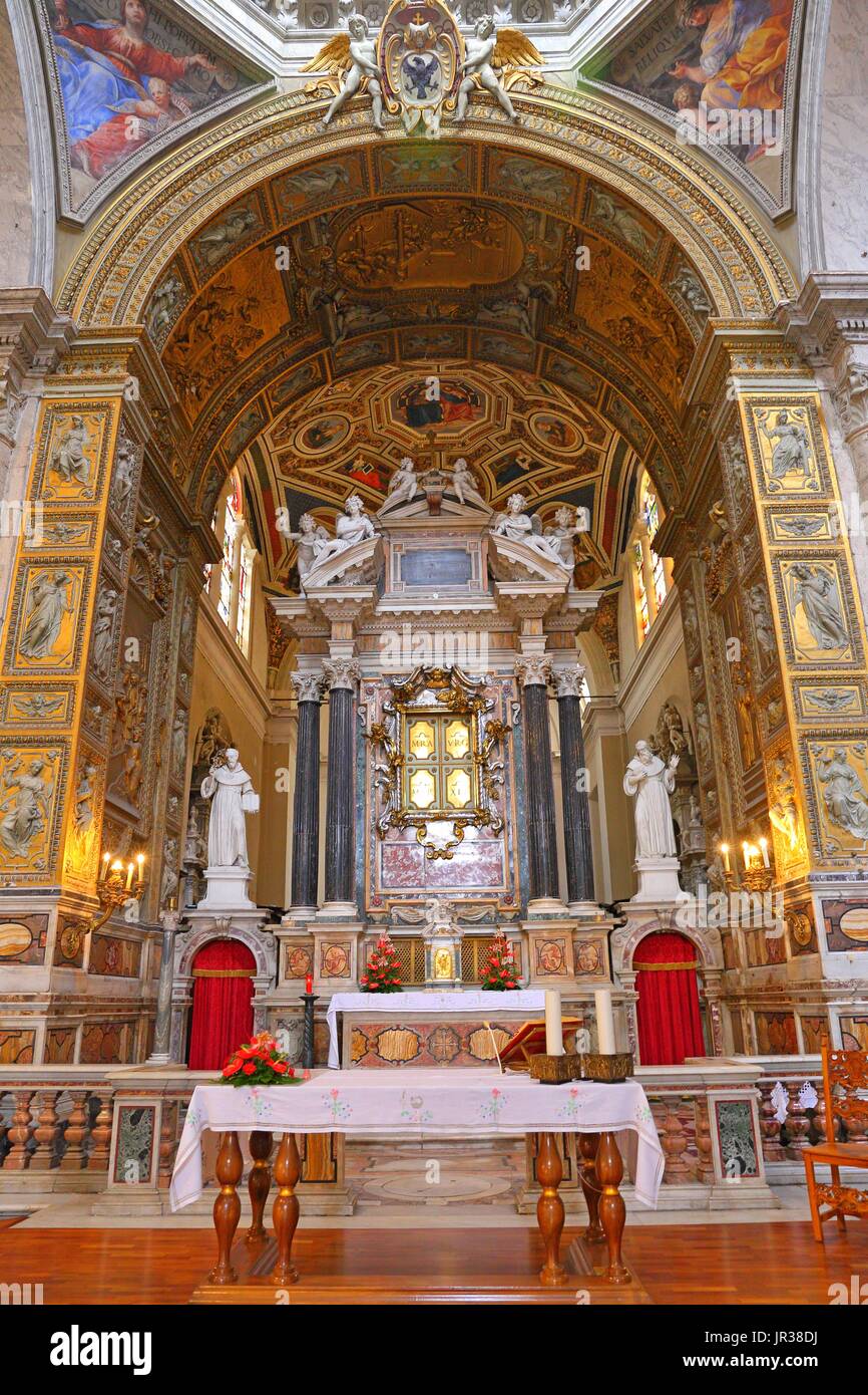 Interior of Basilica Parrocchiale Santa Maria del Popolo in Rome, Italy Stock Photo Alamy