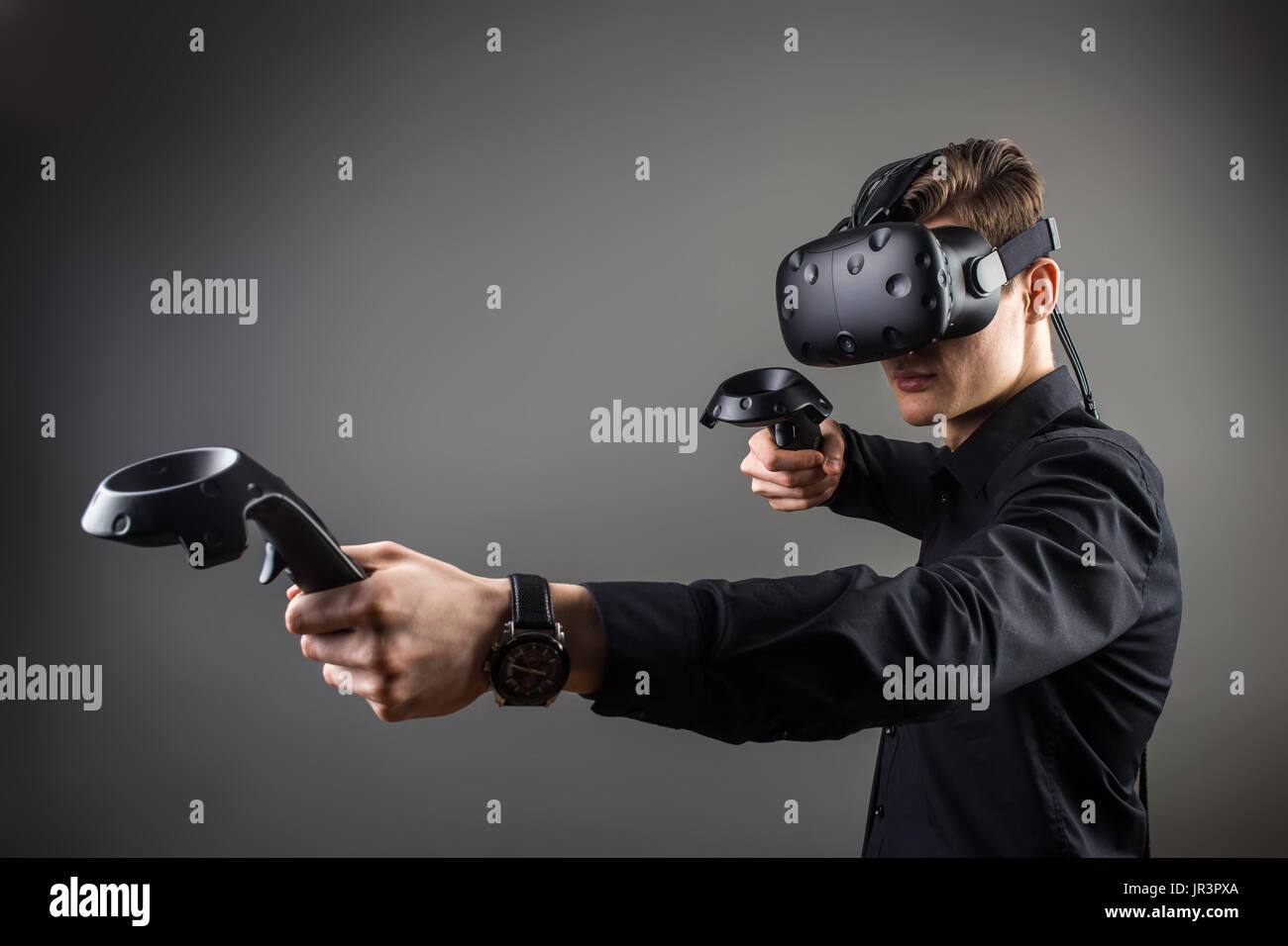 vr goggles with games