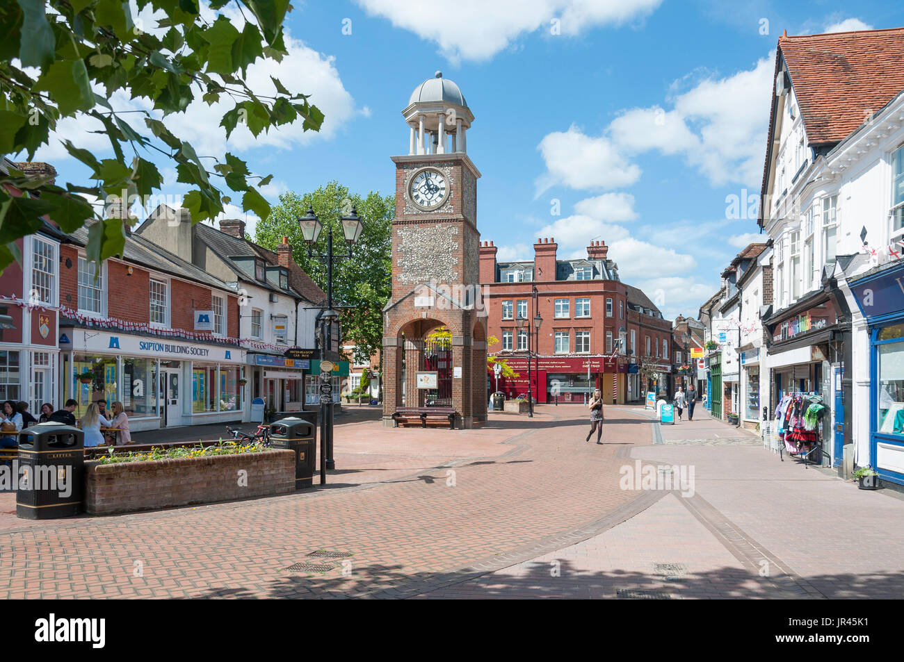 Chesham Town Centre High Resolution Stock Photography and Images - Alamy