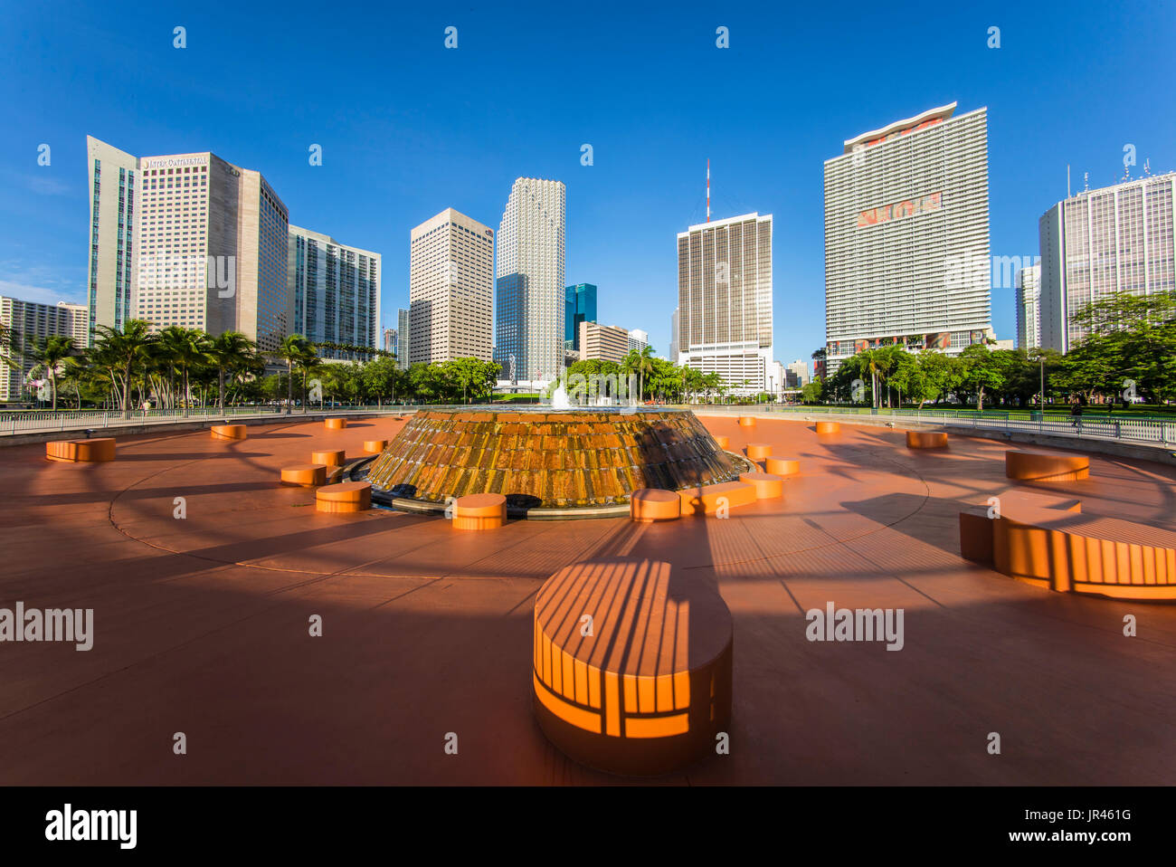 Bayfront Park Fountain. Downtown Miami. Florida. USA Stock Photo - Alamy