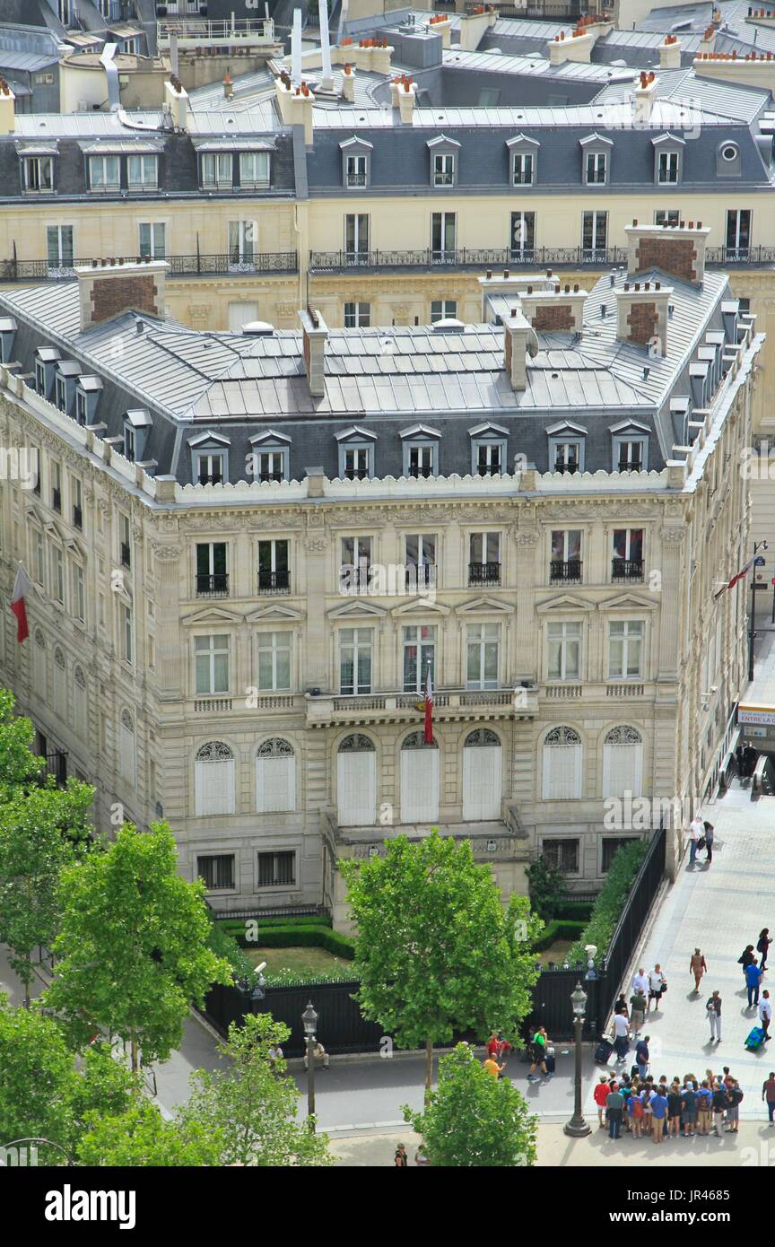 Haussmann building of the Qatari embassy, in the center of Paris, Ile-de-France, France, near Champs Elysées avenue. Stock Photo