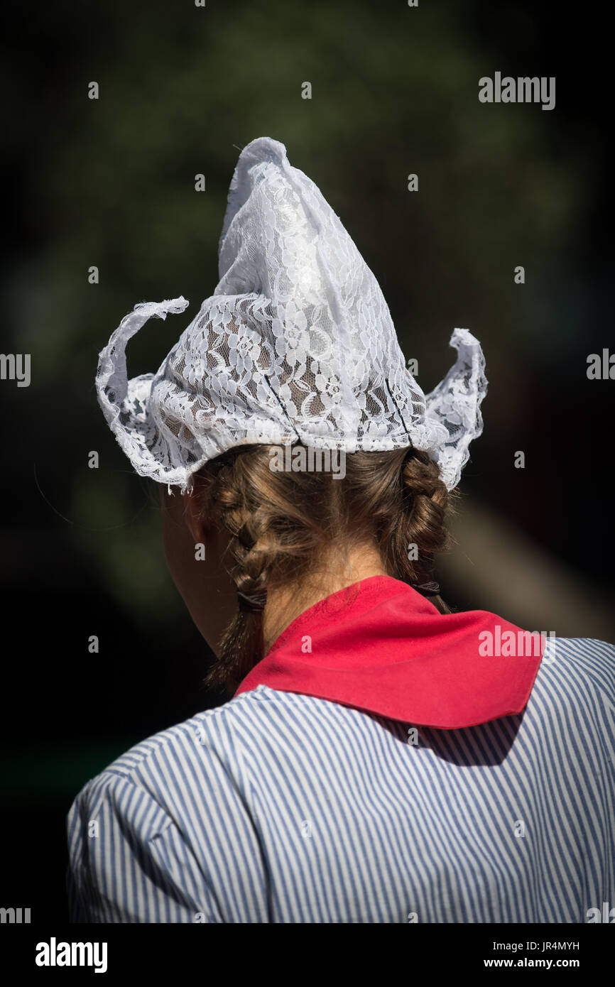 Traditional dutch lace bonnet hi-res stock photography and images - Alamy
