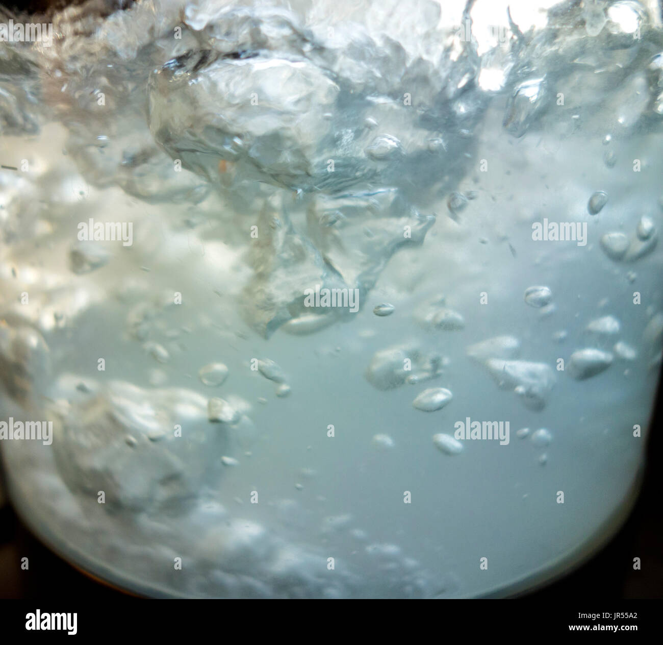 Boiling Water Glass High Resolution Stock Photography and Images Alamy