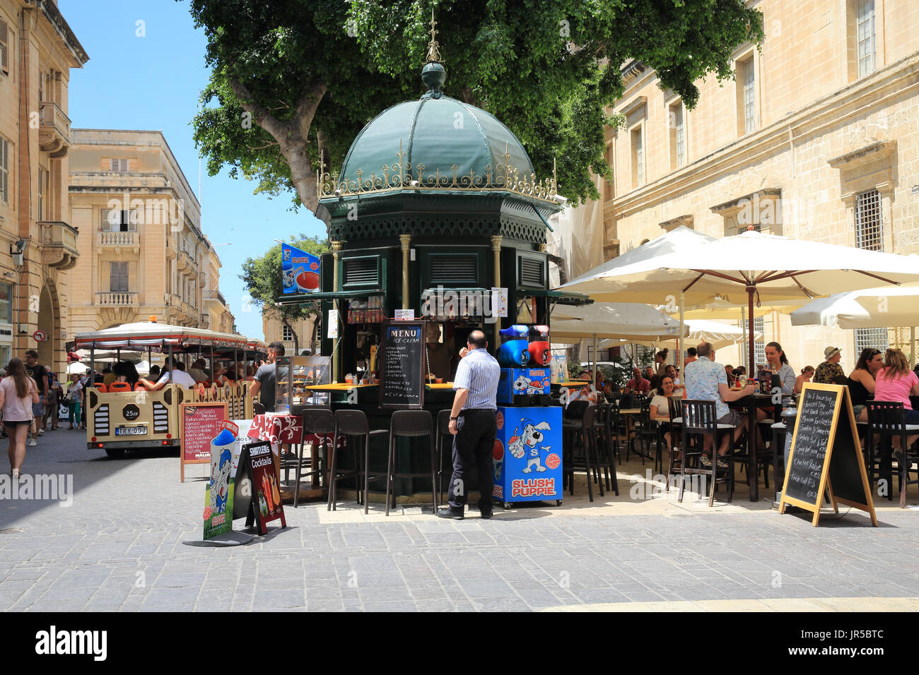 Cafes and kiosk on St John Square in Valletta, capital of Malta Stock Photo Alamy
