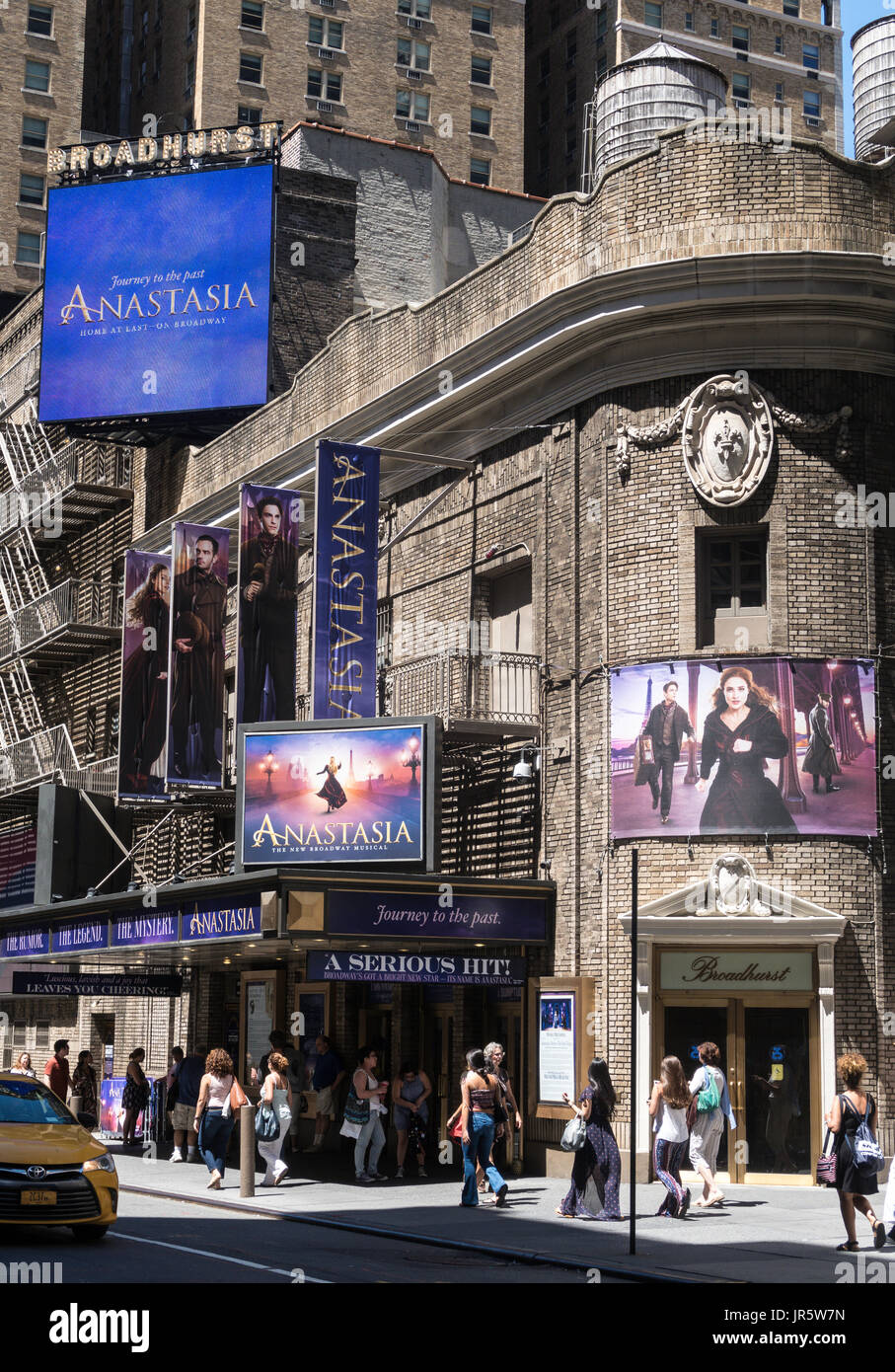 The Broadhurst Theatre With Anastasia Marquee At 235 W 44th Street Times Square Nyc Usa Stock Photo Alamy