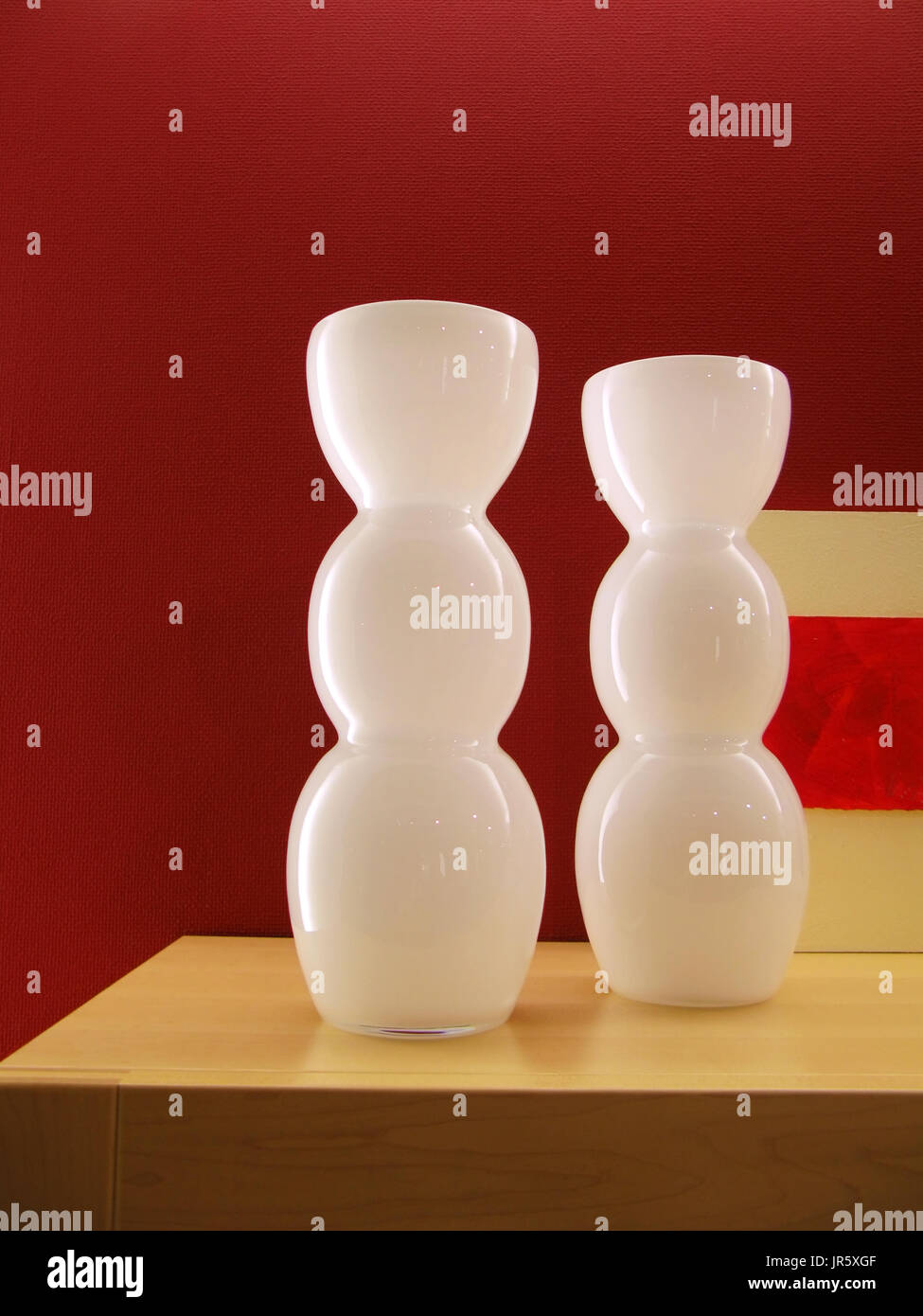 Art deco vase hires stock photography and images Alamy