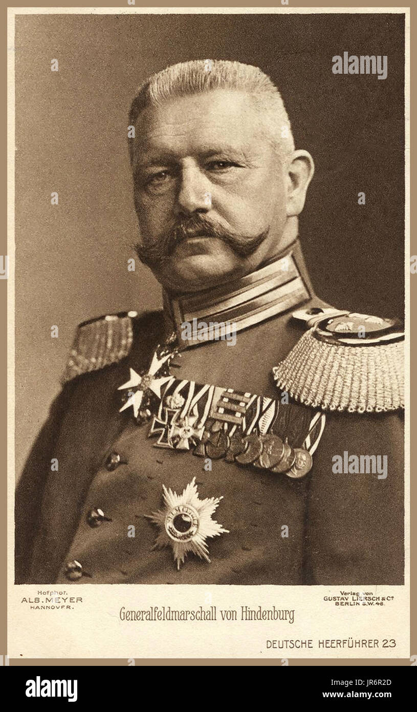 General FeldMarschall Von Hindenburg official studio portrait  Ludwig Hans Anton von Beneckendorff und von Hindenburg 2nd President of the German Reich Weimar Republic Succeeded by Adolf Hitler Stock Photo