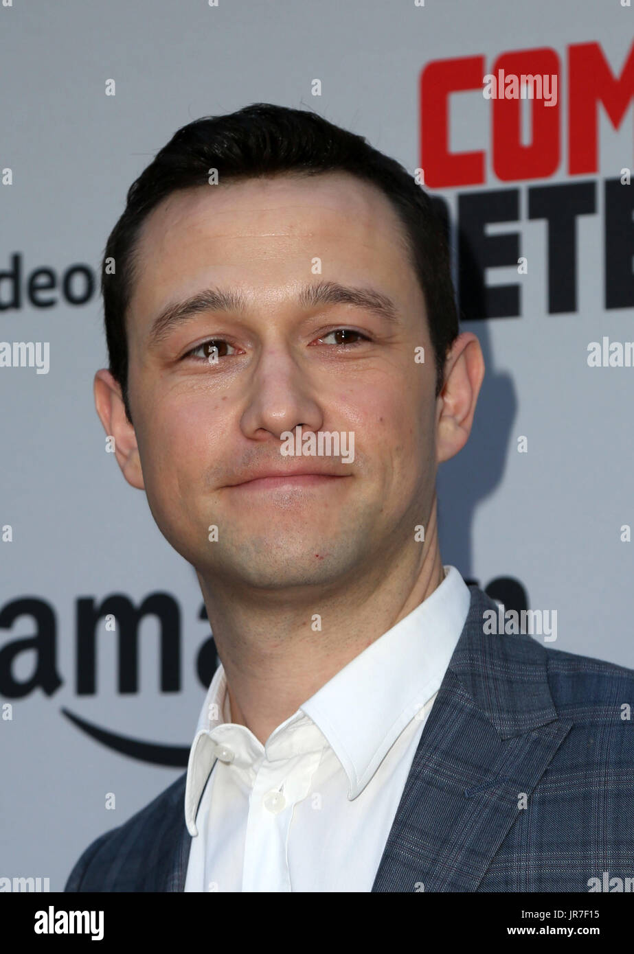 Joseph gordon levitt hi-res stock photography and images - Page 3 - Alamy, image size:923x1390