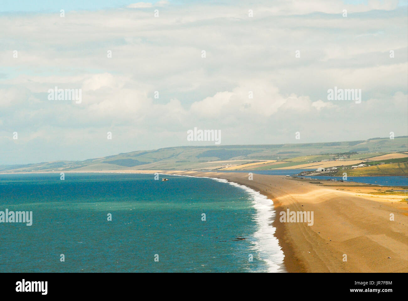 Chesil Beach, Dorset. 04th Aug, 2017. UK Weather Farreaching views