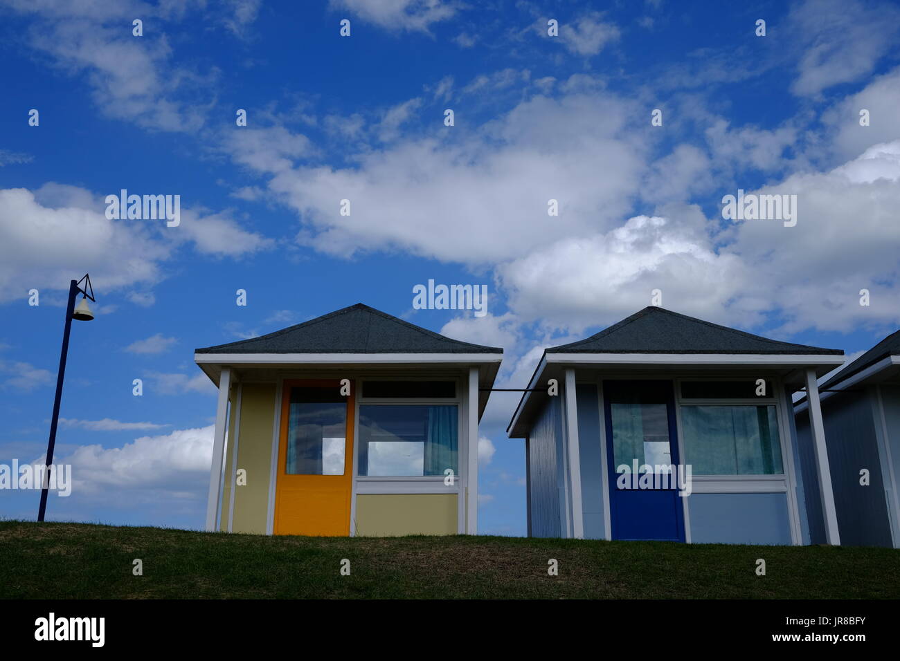 Beach huts chalets mablethorpe hires stock photography and images Alamy