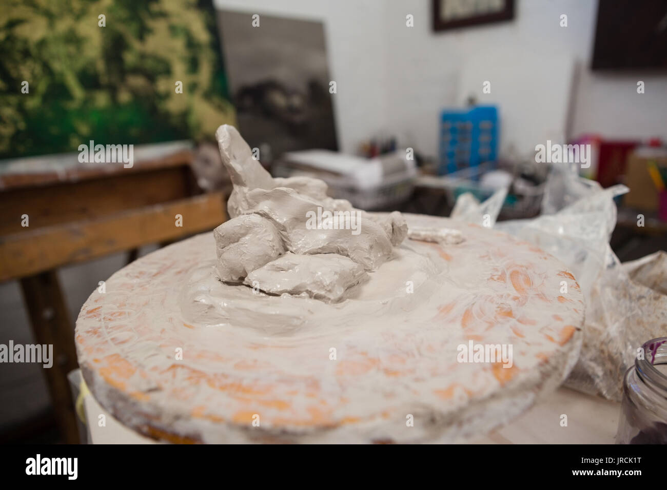 Shaping wet clay hires stock photography and images Alamy