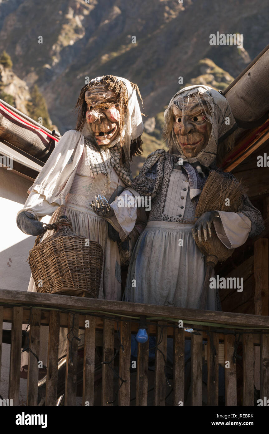 Austria, West Tyrol, Pitztal Pitz Valley,  rural statues Stock Photo