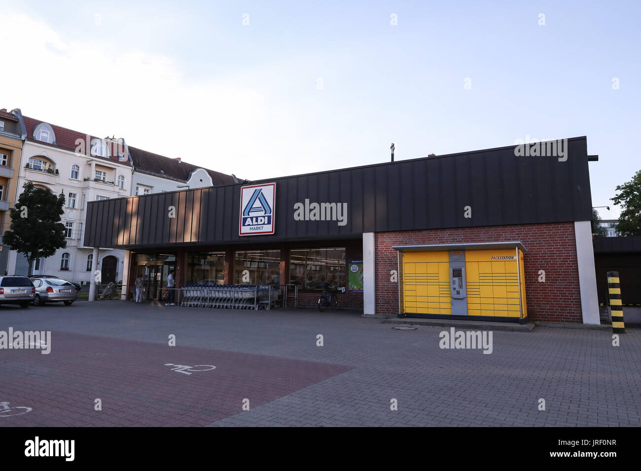 Berlin. 4th Aug, 2017. Photo taken on Aug. 4, 2017 shows an Aldi supermarket in Berlin, capital of Germany. German supermarket chain Aldi has stopped selling eggs in all of its stores due to a possible pesticide contamination, the company announced on Friday. Credit: Shan Yuqi/Xinhua/Alamy Live News Stock Photo