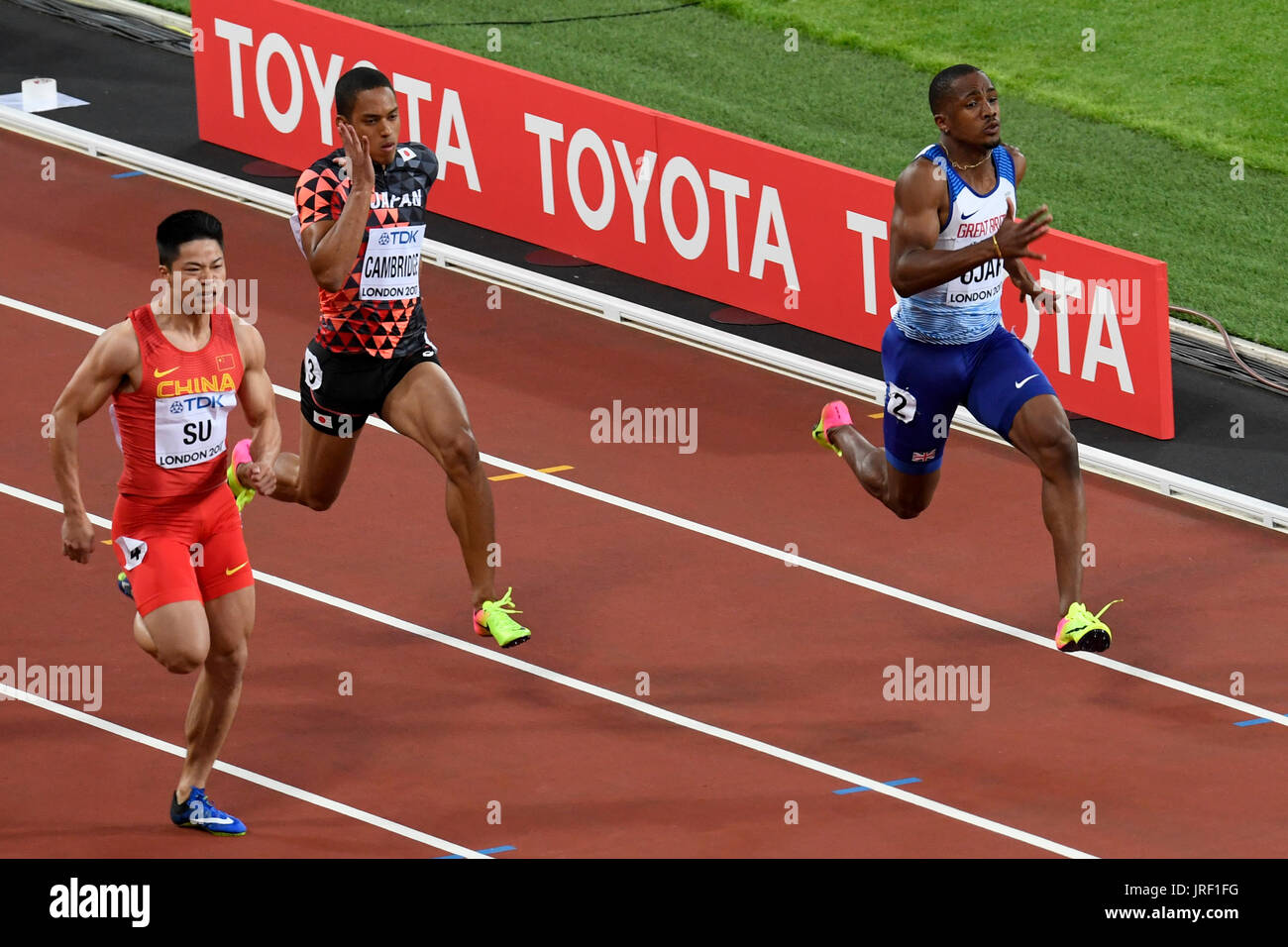 London, UK.  4 August 2017.  (L to R) Bingtian Su (China), Aska Cambridge (Japan) and Chijindu Ujah (GB) during the 100m heats at the London Stadium, in The IAAF World Championships London 2017, during day one's evening session.  Credit: Stephen Chung / Alamy Live News Stock Photo