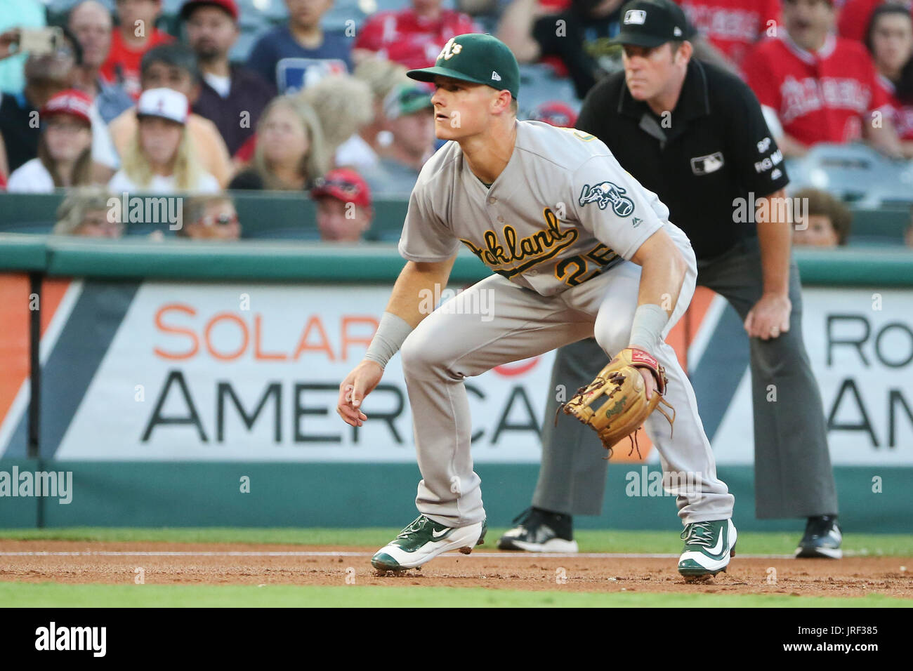 August 4, 2017: Oakland Athletics third baseman Matt Chapman (26) shows his  fielding technique for every pitch in the game between the Oakland A's and  Los Angeles Angels of Anaheim, Angel Stadium