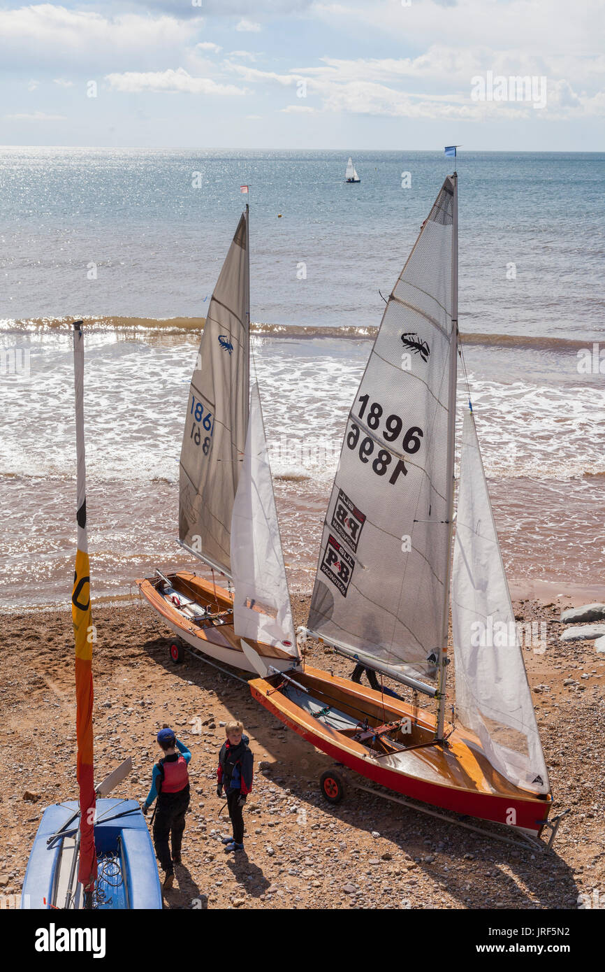 Sidmouth 5th Aug 17 Ready to enjoy some sailing time. Mixed weather in Devon, glorious sunshine in Sidmouth, but occasional downpours too. Credit: South West Photos / Alamy Live News Stock Photo