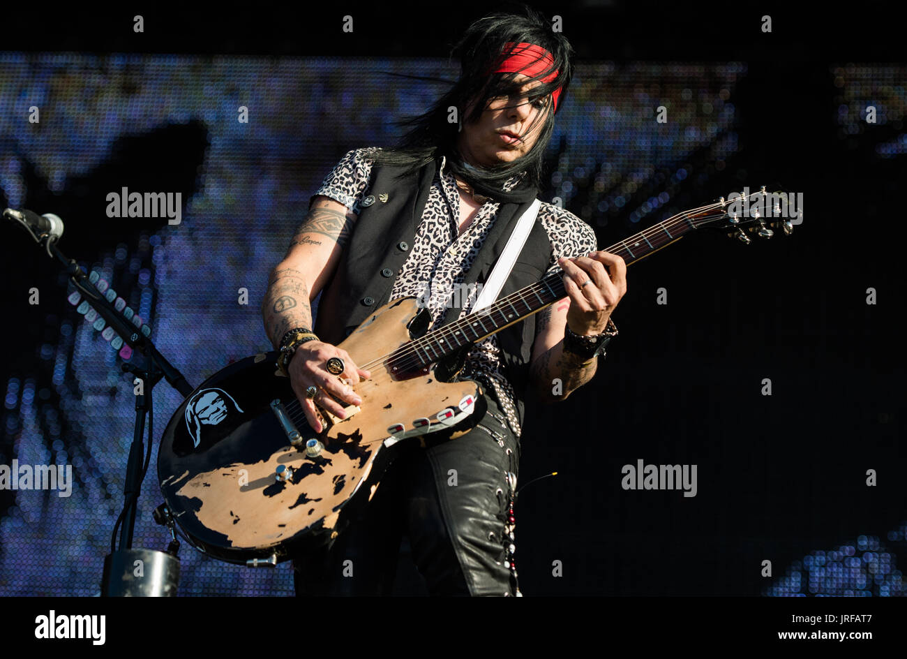 Tommy Henriksen, guitar player of US band "Alice Cooper", performing Stock  Photo - Alamy