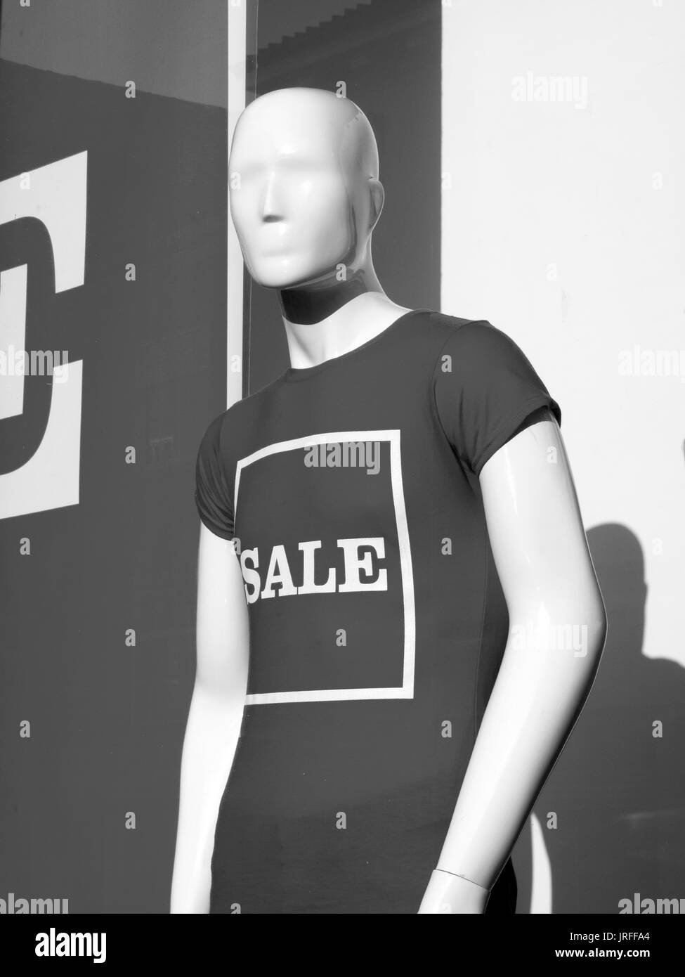 Manikin window display, Marks and Spenser advertising sale, company founded in 1884 Stock Photo