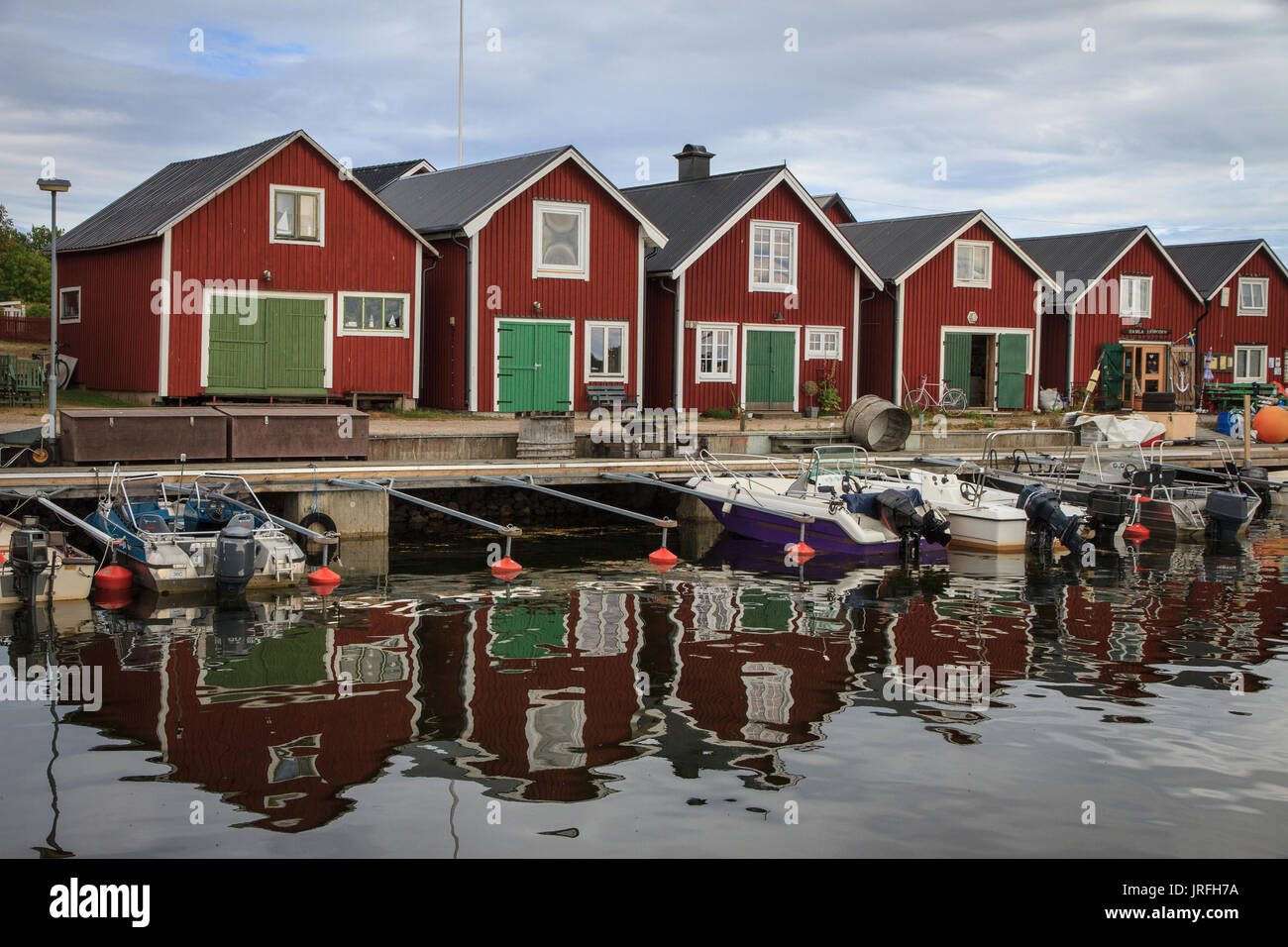 Traditional Swedish fishing village of Lorudden Stock Photo Alamy
