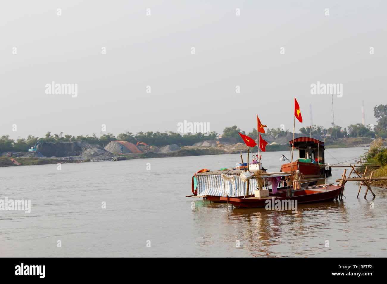 boat on the river Stock Photo - Alamy