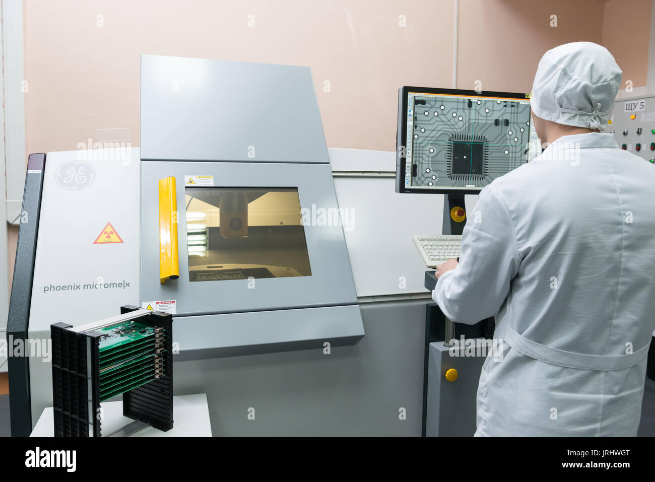 Production of electronic components at high-tech factory Stock Photo ...