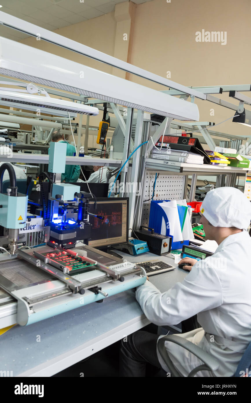 Production of electronic components at high-tech factory Stock Photo ...