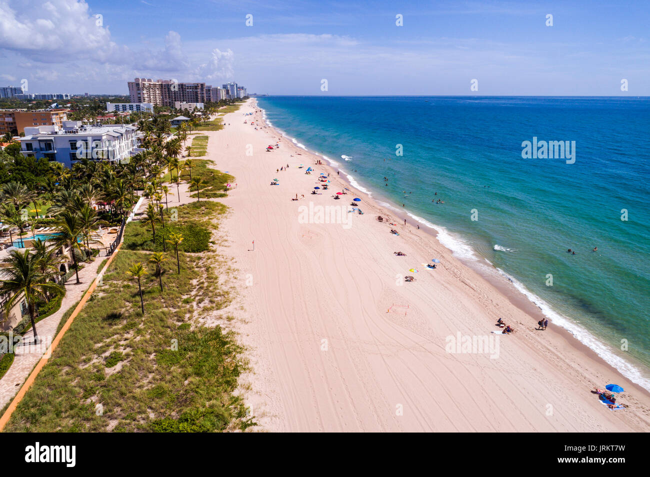 Florida,Lauderdale-By-The-Sea,Atlantic Ocean,sand,aerial overhead view,sunbathers,FL170728d05 Stock Photo