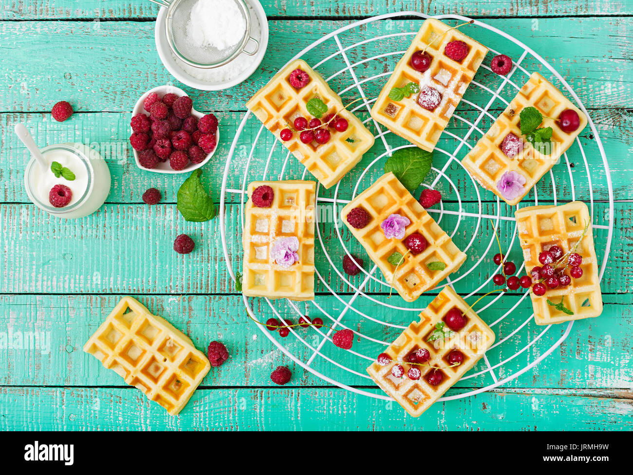 Wafer bakery hi-res stock photography and images - Alamy