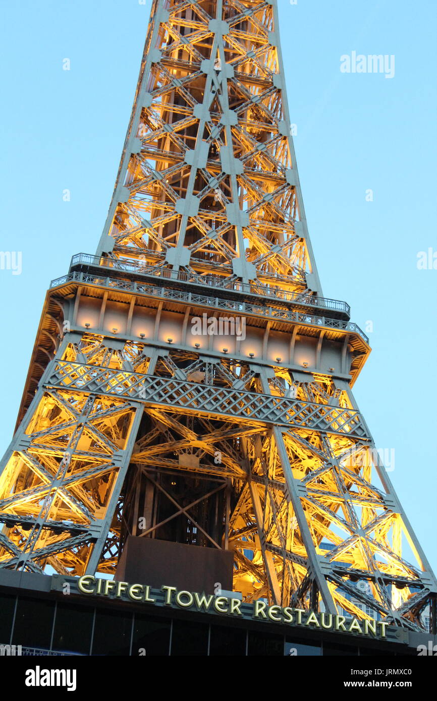 Eiffel Tower Restaurant Stock Photo Alamy