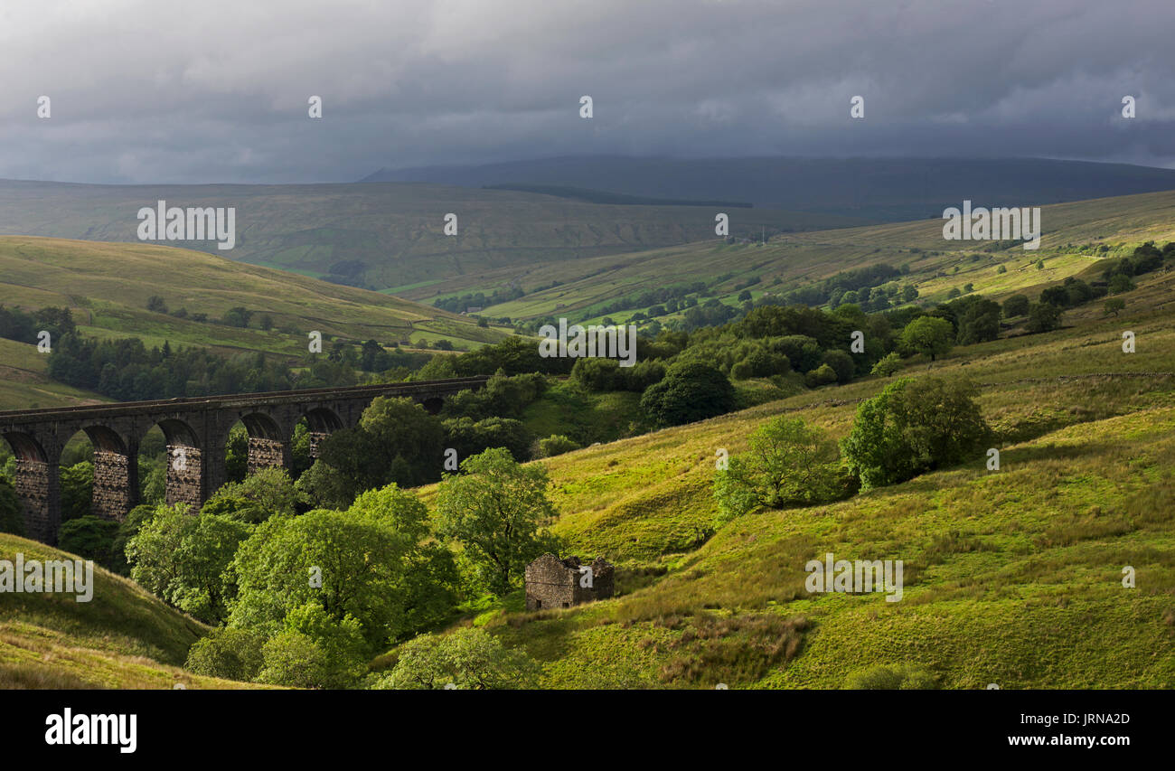 Dentdale and Arten Gill Viaduct, Yorkshire Dales National Park, North Yorkshire, England UK Stock Photo