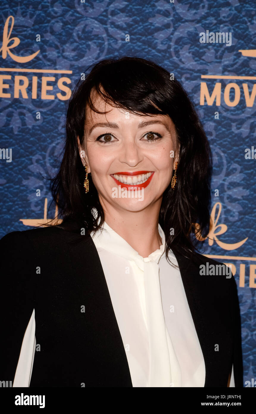 Sarah strange hi-res stock photography and images - Alamy