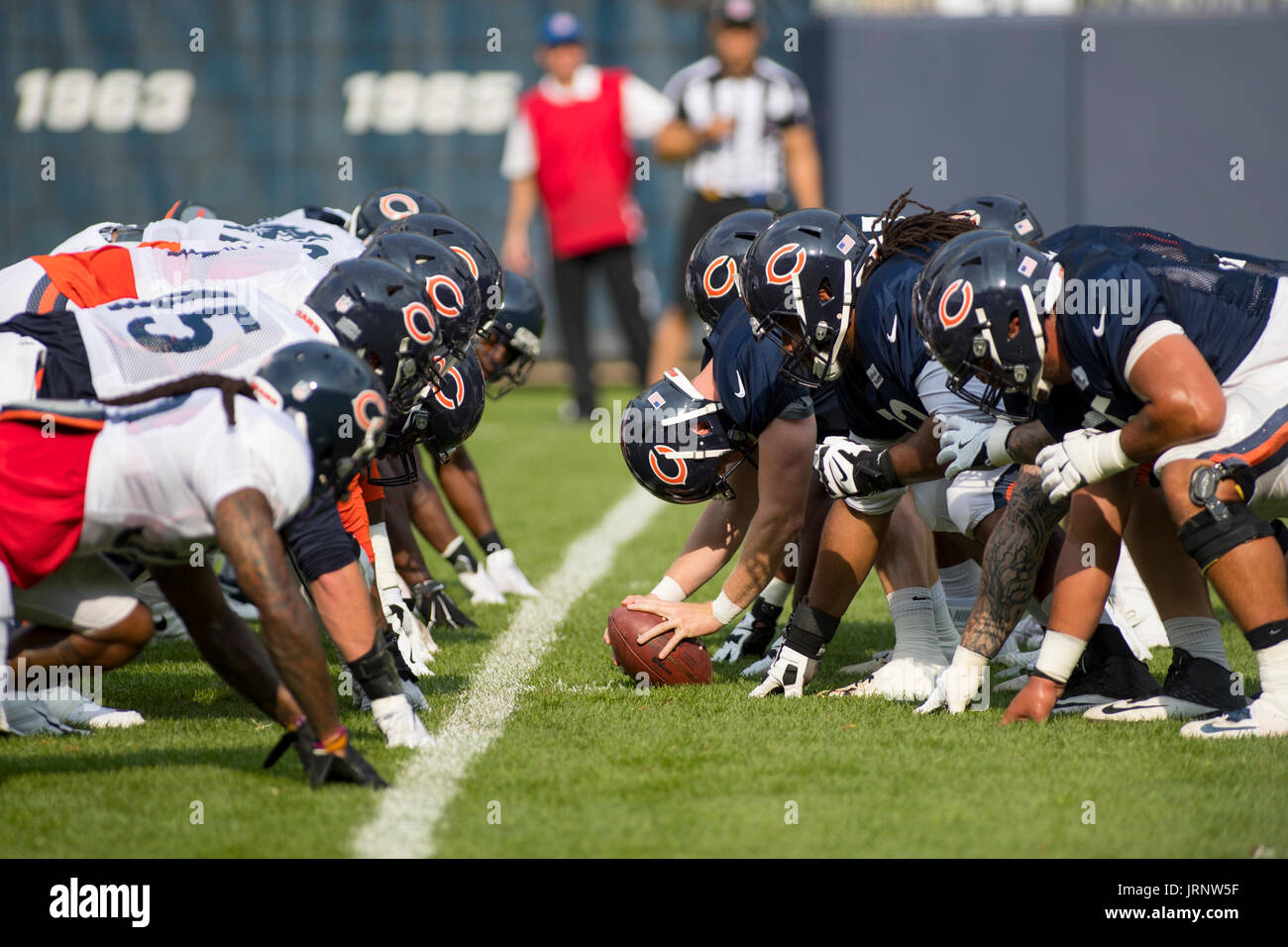 Chicago, Illinois, USA. 5th August, 2017. Chicago Bears players line up for scrimmage during training camp at Soldier Field in Chicago, IL. Credit: Cal Sport Media/Alamy Live News Stock Photo