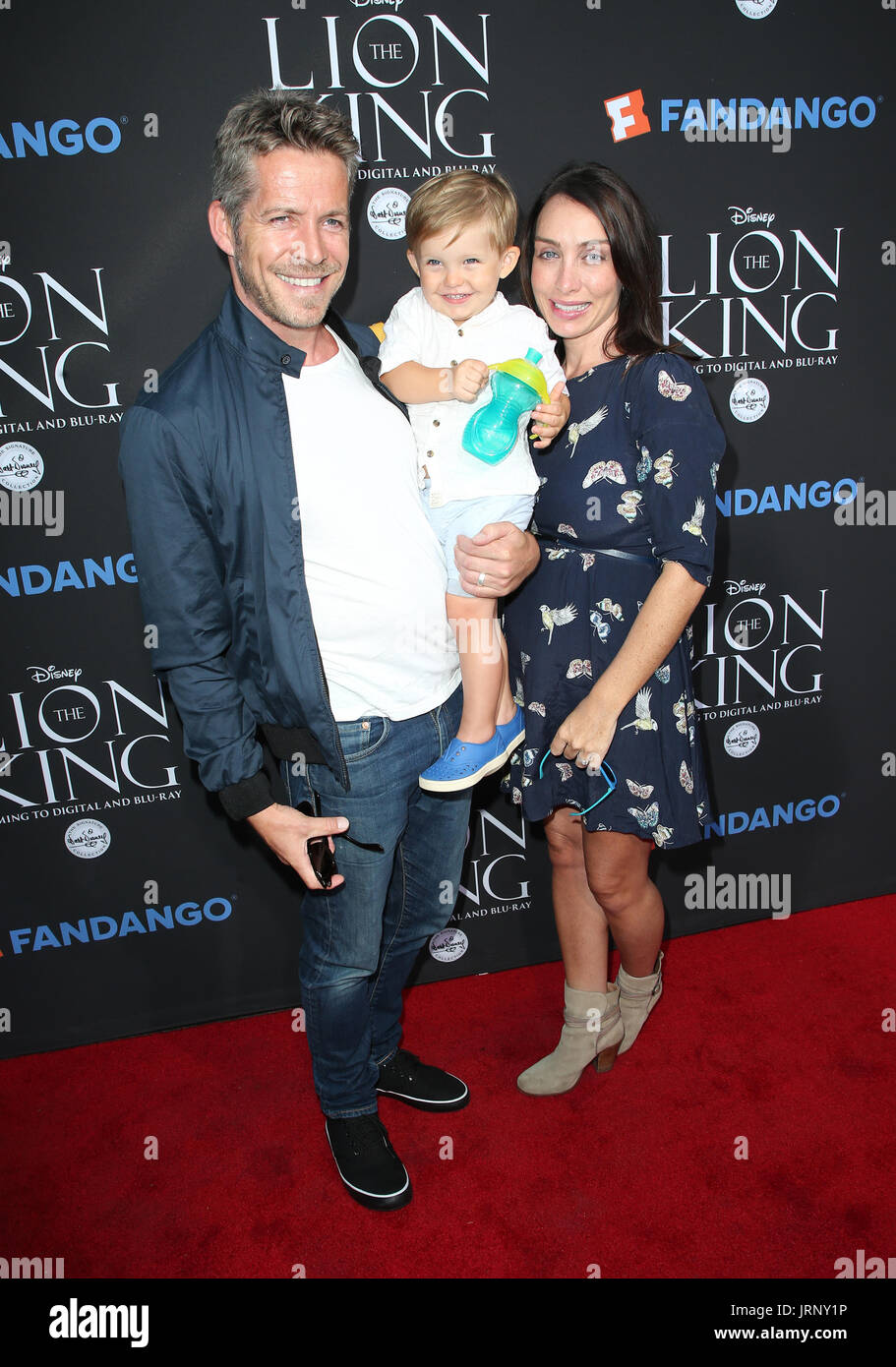 Los Angeles, Ca, USA. 05th Aug, 2017. Sean Maguire, Tanya Flynn, Flynn