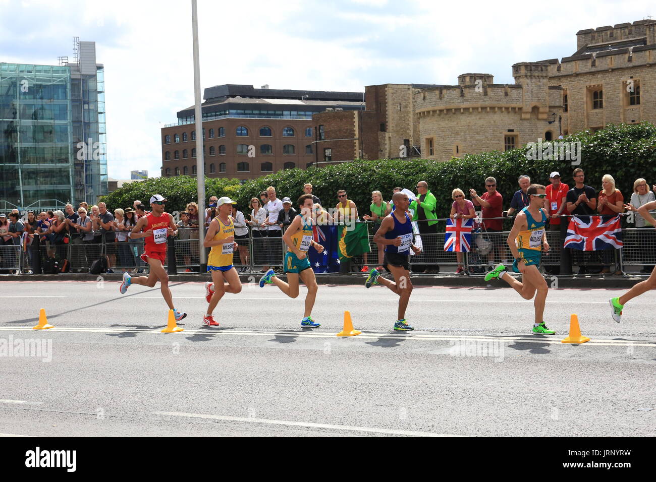 Tower Bridge Loop The 26.2 mile route will start and finish at Tower Bridge. The loop ...